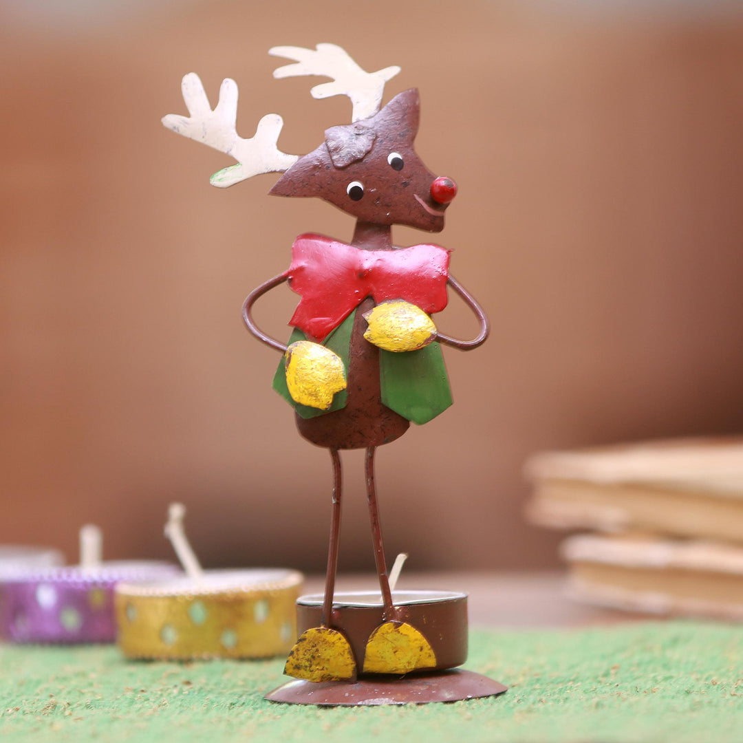 Dapper Reindeer