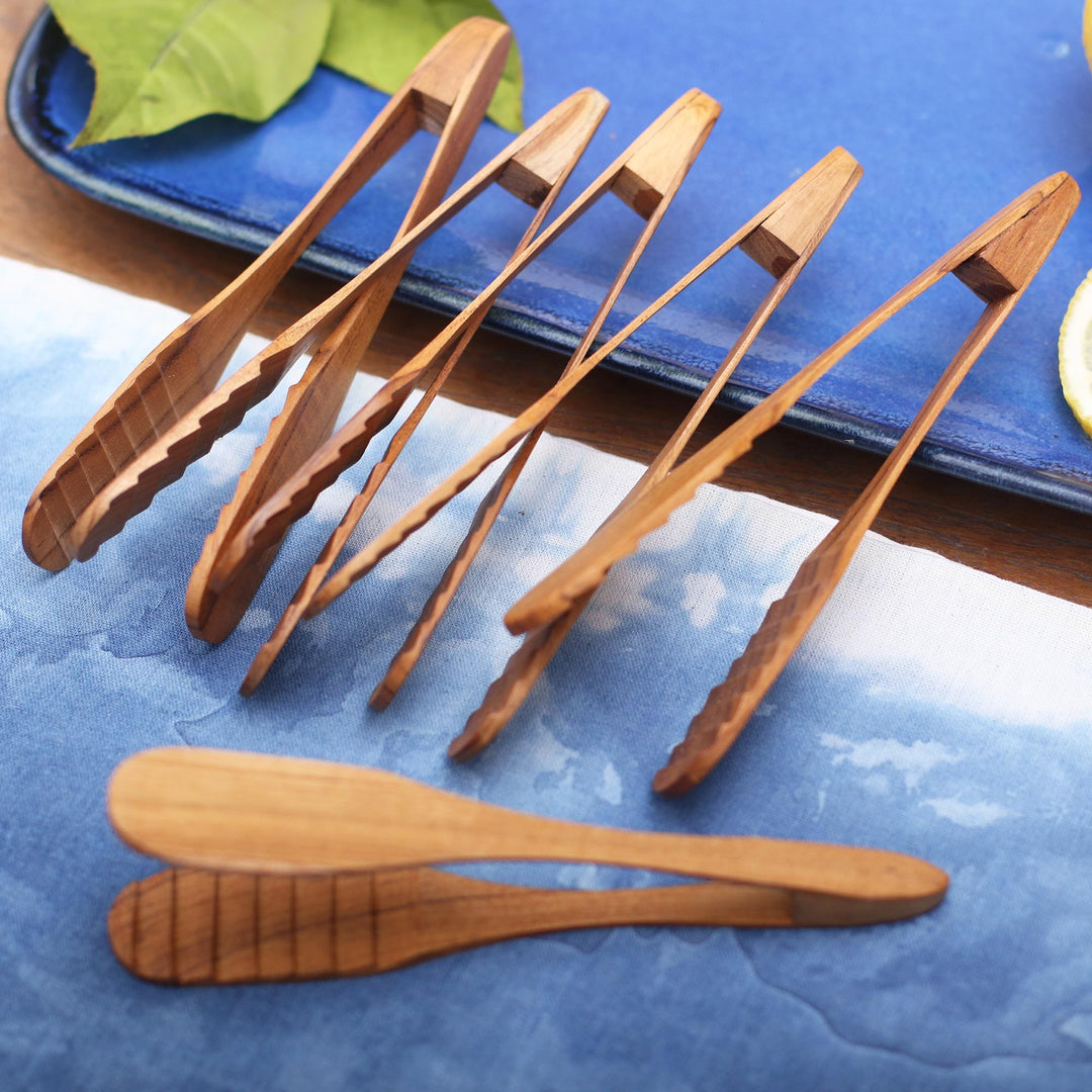 Handcrafted Teak Wood Tongs from Bali (Set of 6) - Easy Service