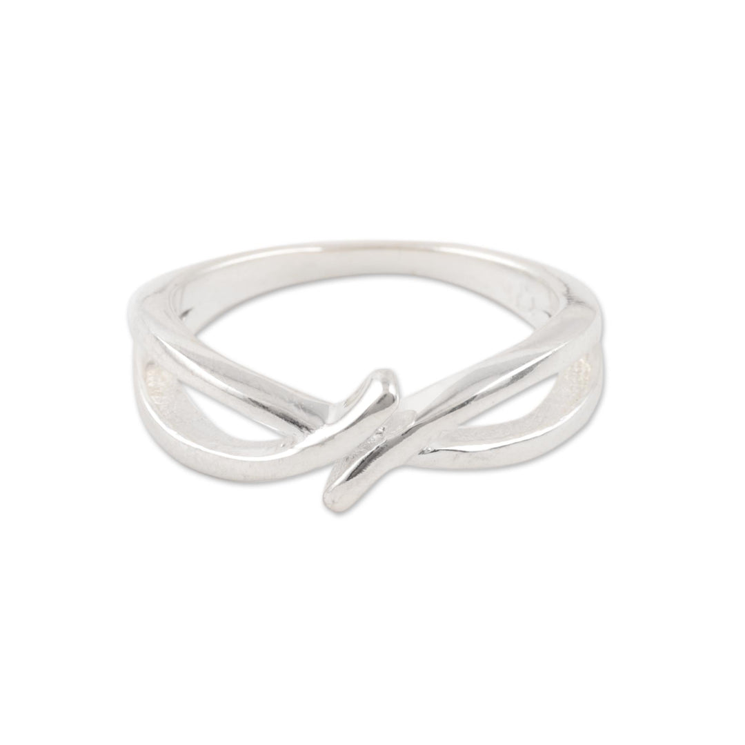 Knot Shape Sterling Silver Band Ring from India - Illusory Knot