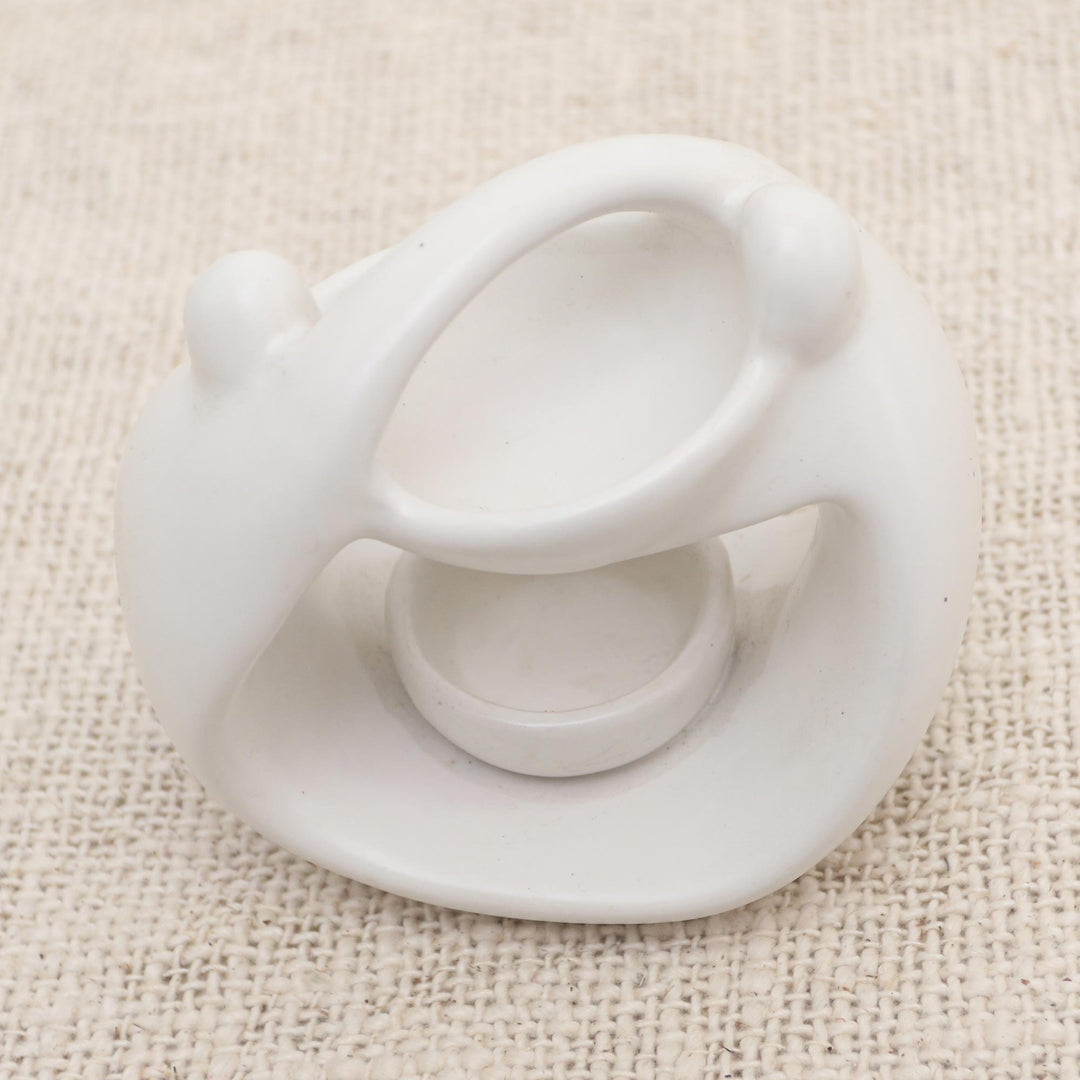 White Ceramic Sculptural Oil Warmer - Warm Feelings