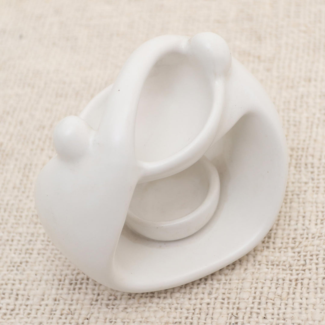 White Ceramic Sculptural Oil Warmer - Warm Feelings