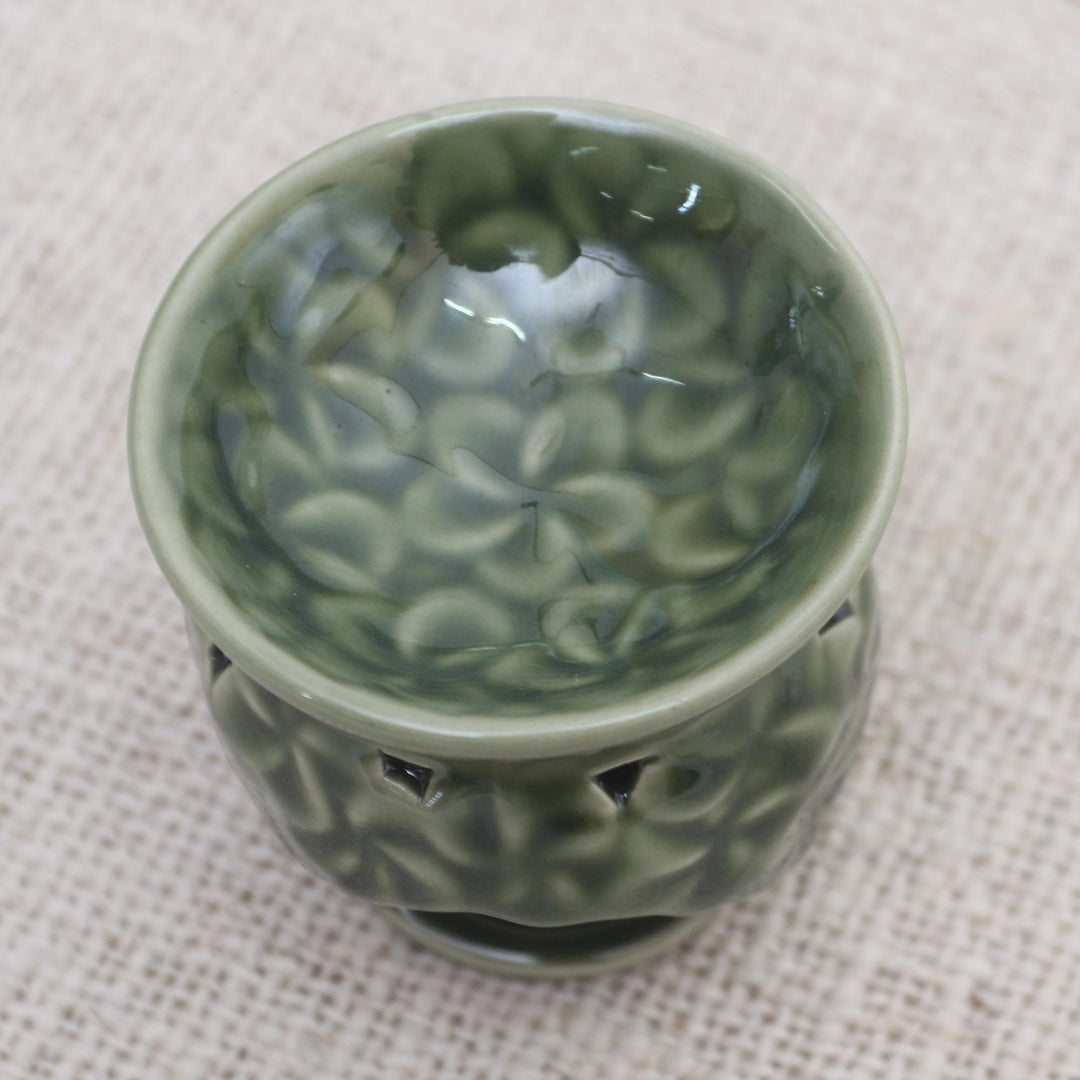 Frangipani Motif Green Ceramic Oil Warmer - Jepun Flowers