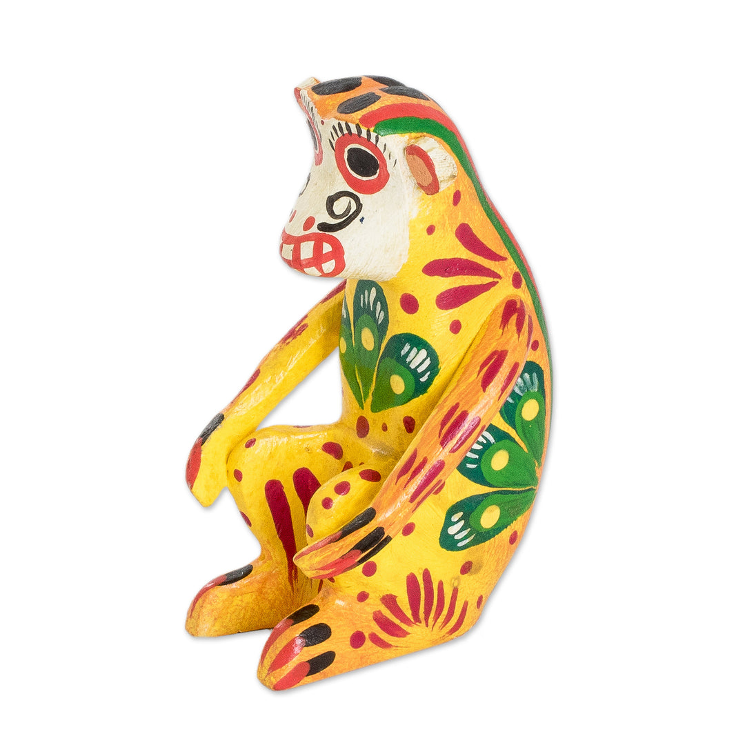 Small Yellow Monkey Figurine in Pinewood - Yellow Monkey