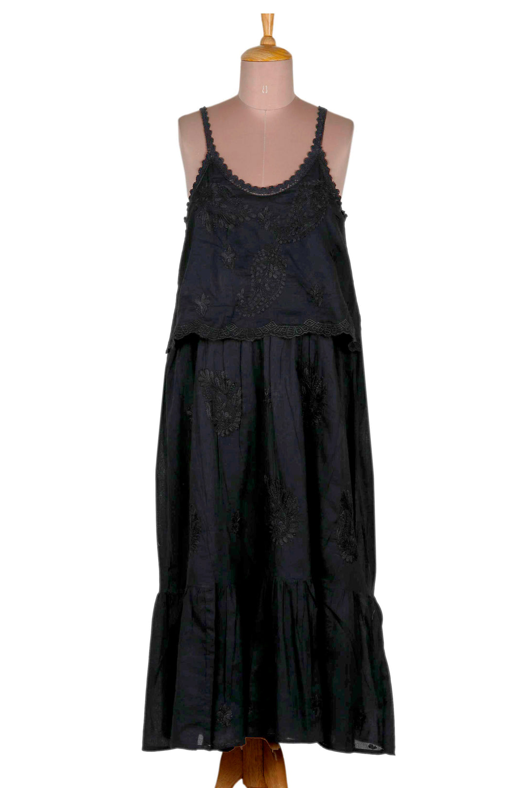 Black Paisley