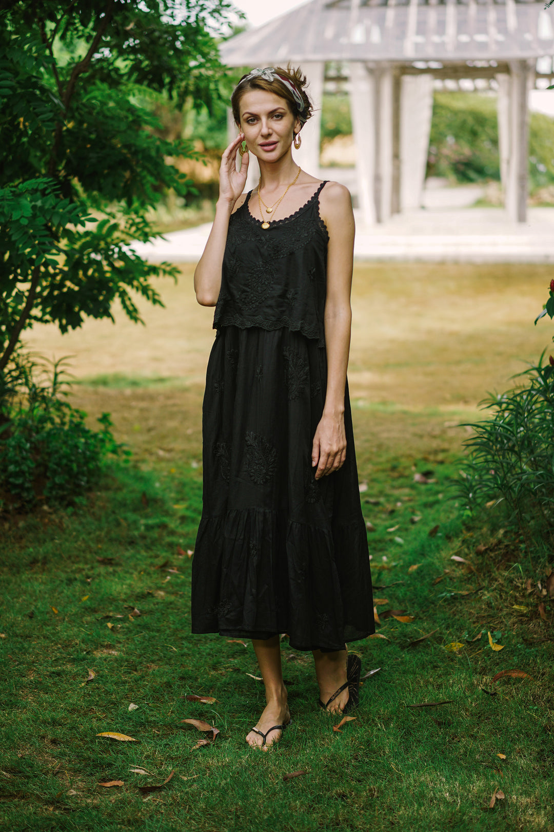 Black Paisley