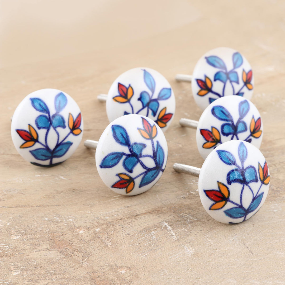 Hand-Painted Leaf-Motif Ceramic Knobs (Set of 6) - Cheerful Leaves