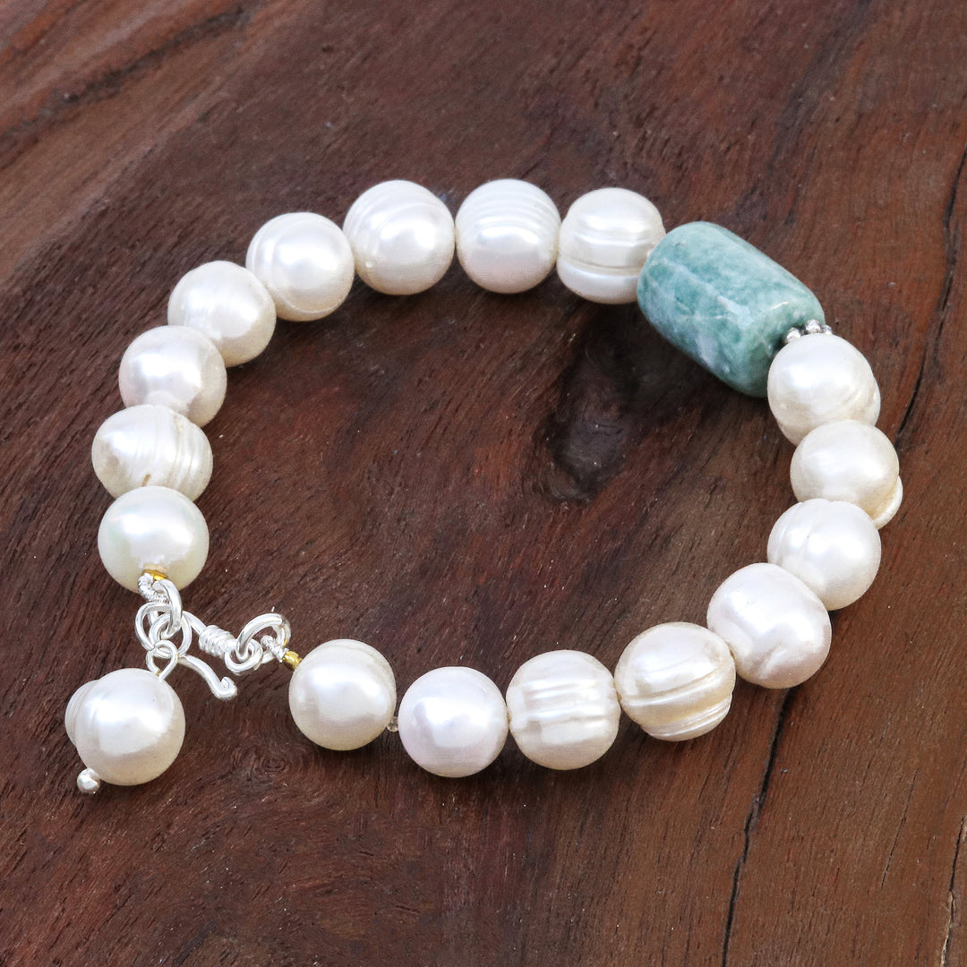 Hand Made Jade and Cultured Pearl Bracelet - Soothing Tonic