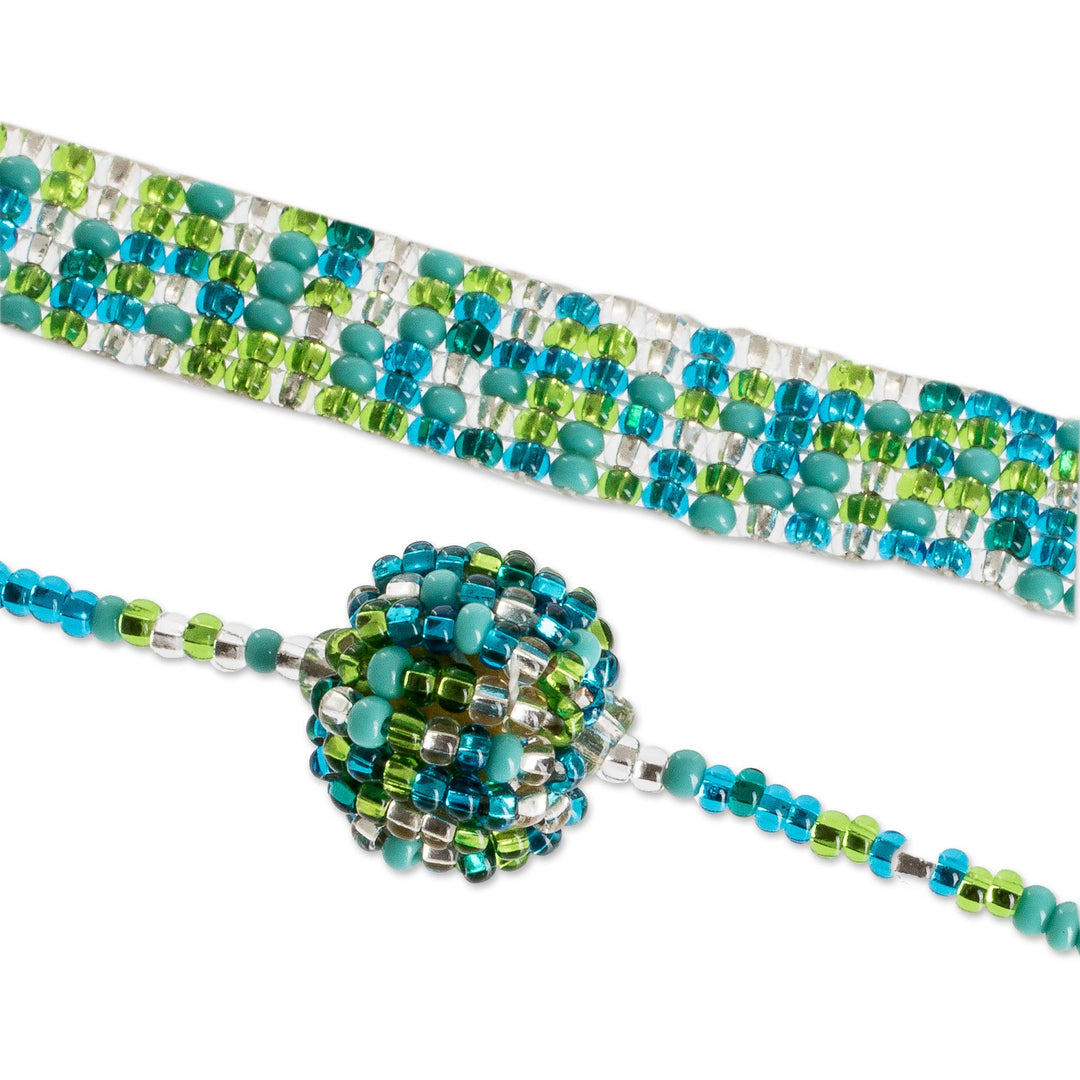 Tassel Necklace in Turquoise and Green - Tricolor Illusion