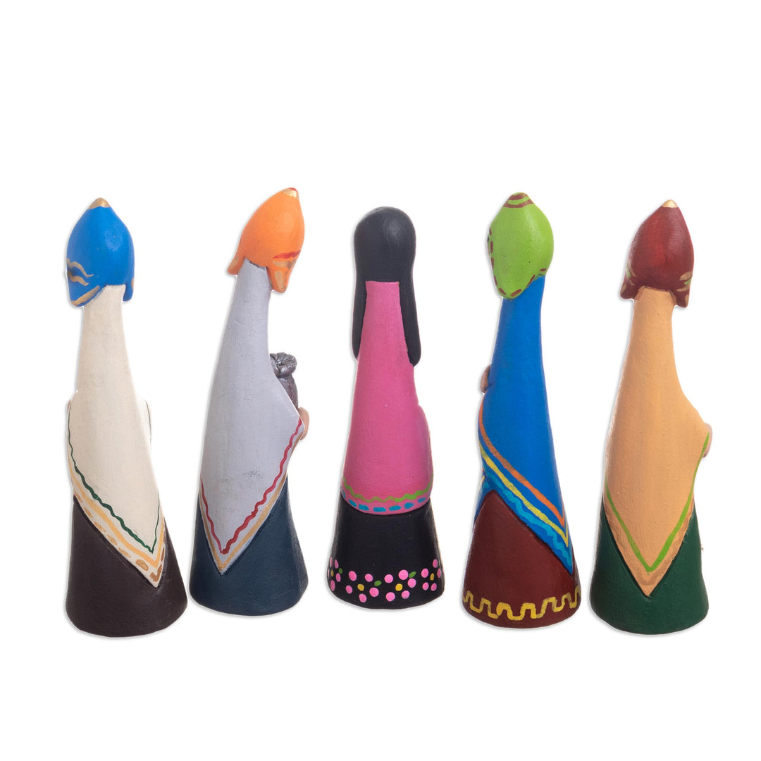 Peruvian Handmade Ceramic Nativity Set with 5 Pieces - Pilgrimage Family