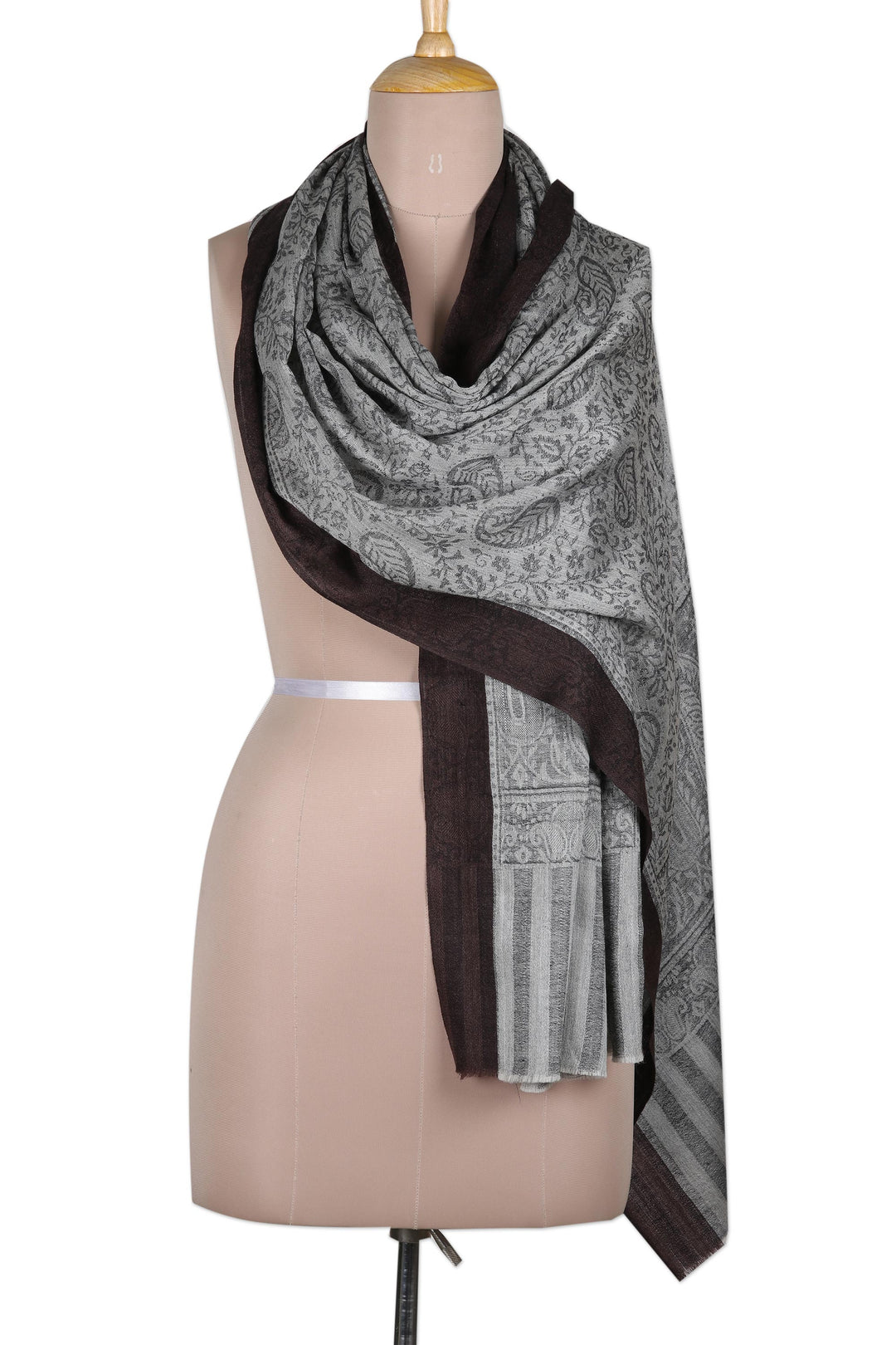 Hand-Woven Wool Shawl with Paisley Motif - Grey Glory