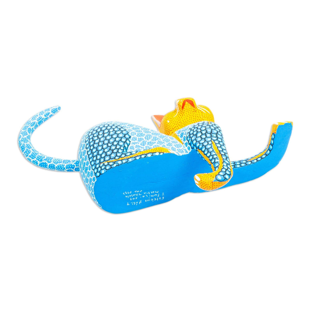 Copal Wood Cat Alebrije in Blue for Shelves from Oaxaca - My Domain in Blue