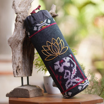 Large Lotus Lagoon in Black