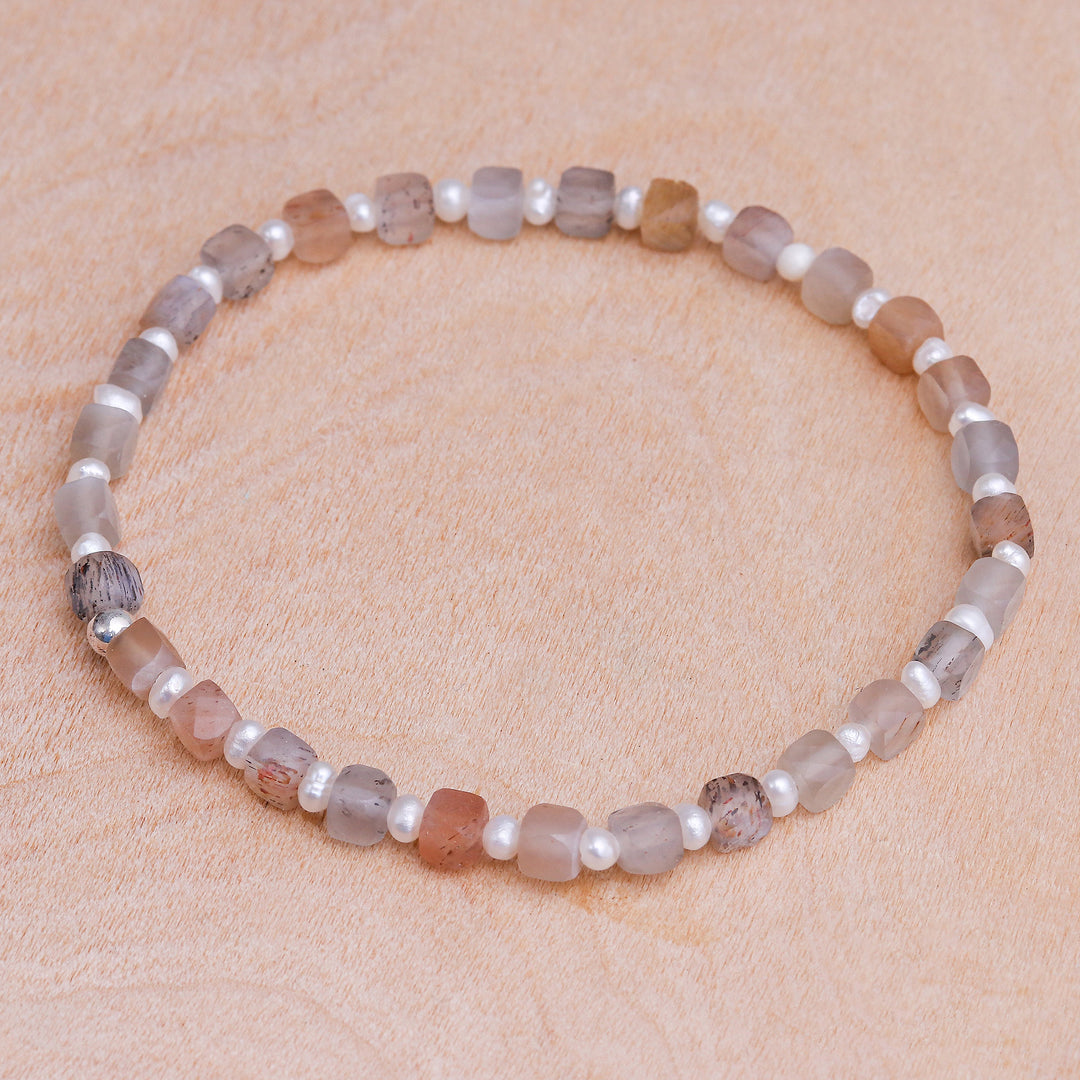 Moonstone and Cultured Pearl Beaded Bracelet - Natural Moon