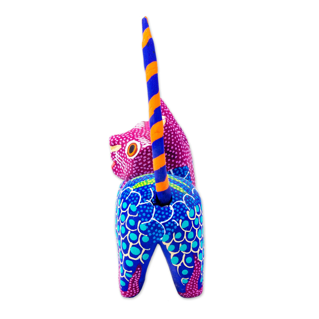 Handcrafted Mexican Alebrije Figurine - Oaxacan Cat