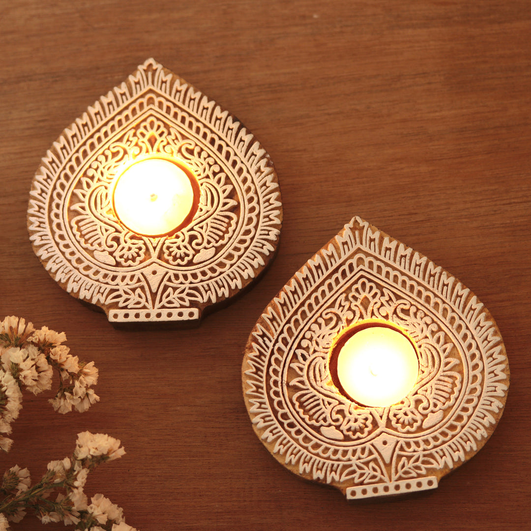 Mango Wood Tealight Candle Holders with Leaf Motif (Pair) - Betel Delight