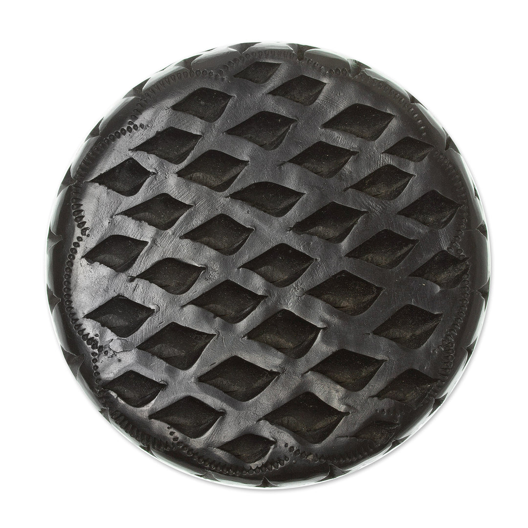 Handmade Barro Negro Decorative Box - Round Trellis