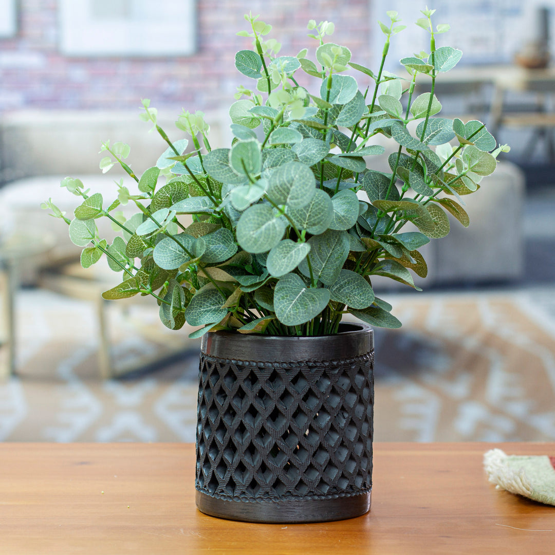 Unique Barro Negro Decorative Vase - San Bartolo Breeze