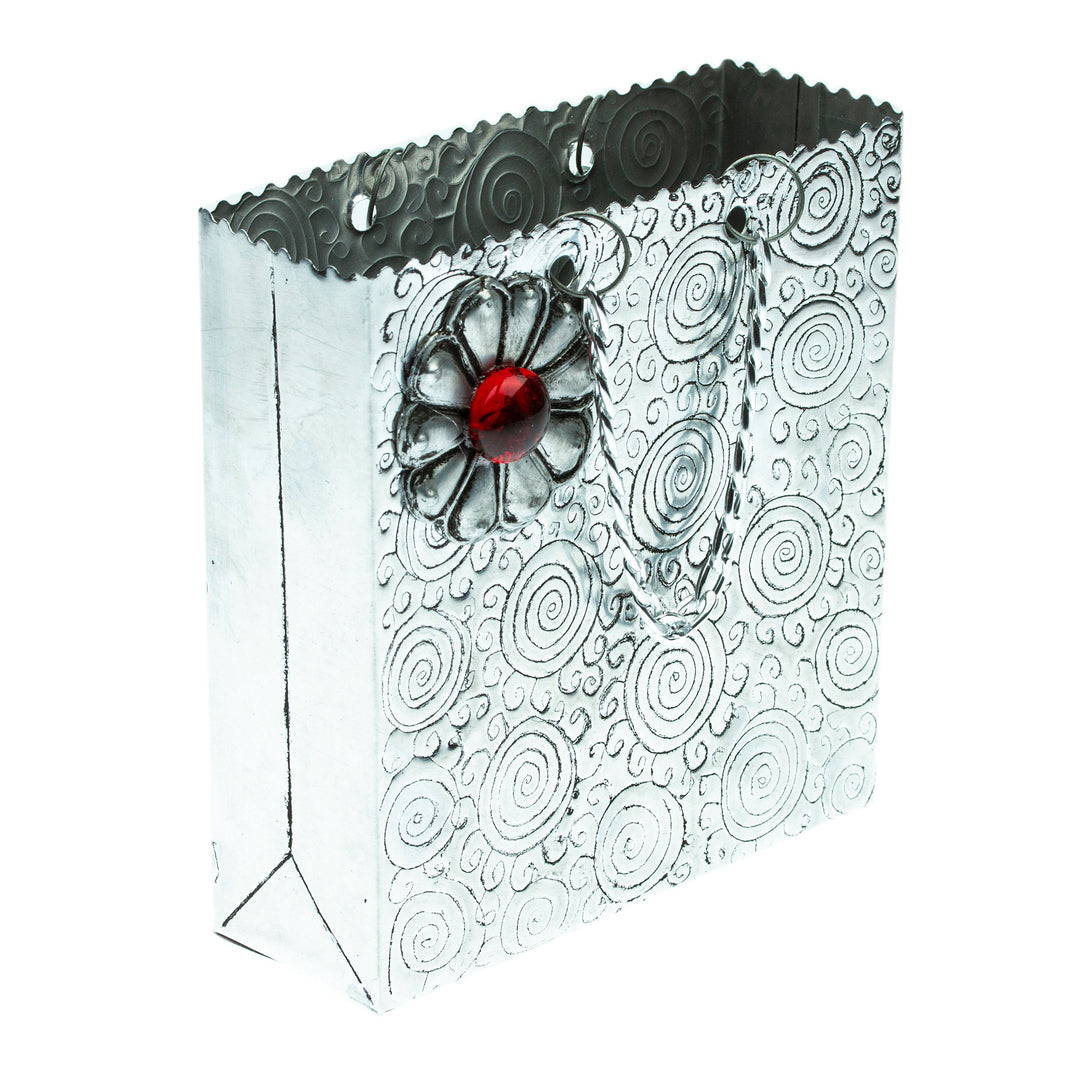 Decorative Floral Bag Made with Aluminum Engraved by Hand - Metallic Flower in Red