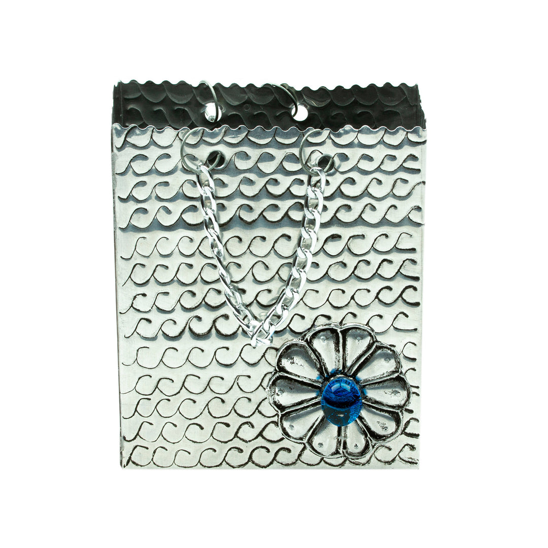 Decorative Floral Bag Made with Aluminum Engraved by Hand - Metallic Flower in Blue
