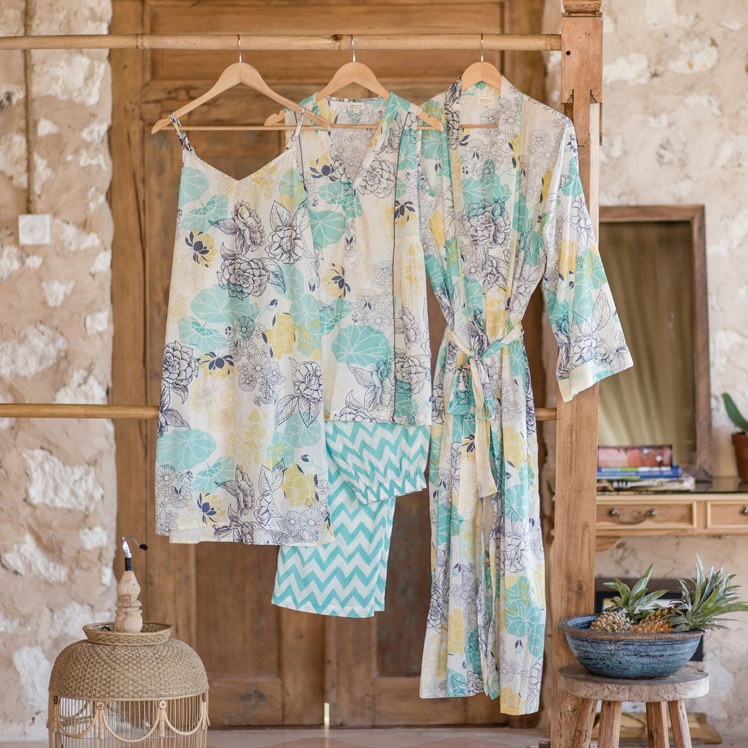 Cotton Robe with Printed Floral Motifs and Aquamarine Piping - Sweet Dreams