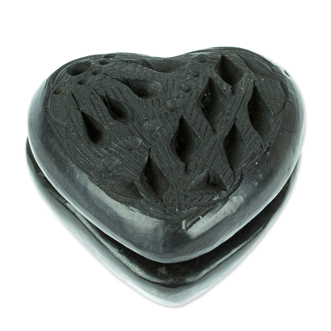 Barro Negro Black Ceramic Mini Jewelry Box Crafted in Mexico - Heart & Diamonds