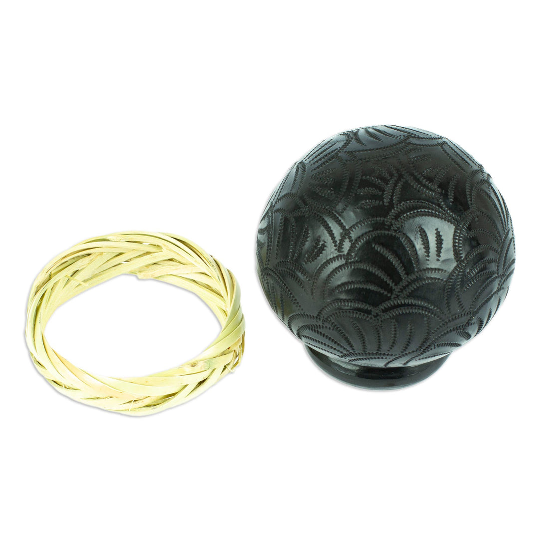 Barro Negro Black Ceramic Decorative Mini Vase - Exquisite Black