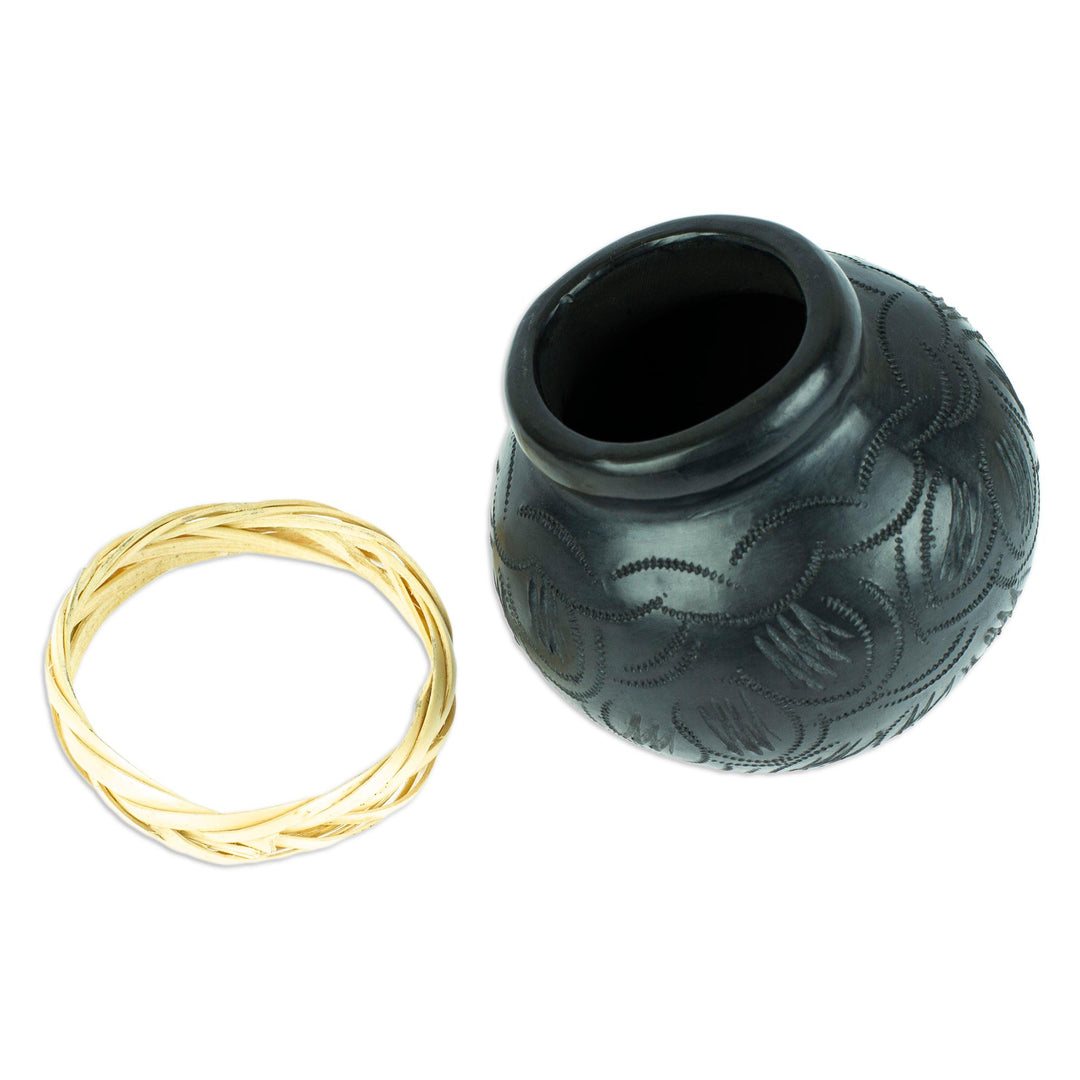 Barro Negro Black Ceramic Decorative Mini Vase - Delightful Black
