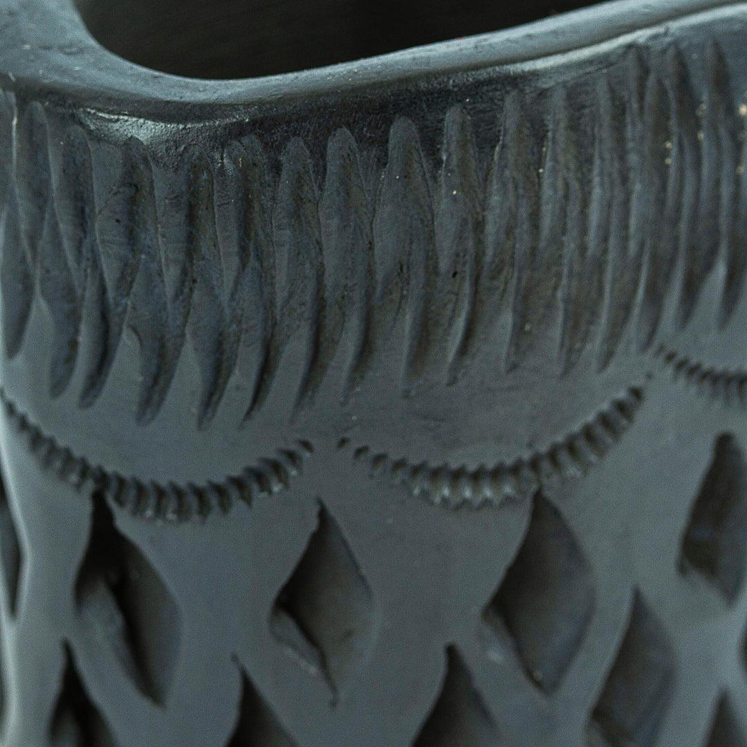 Barro Negro Black Ceramic Mini Flower Pot Handmade in Mexico - Oval & Diamonds