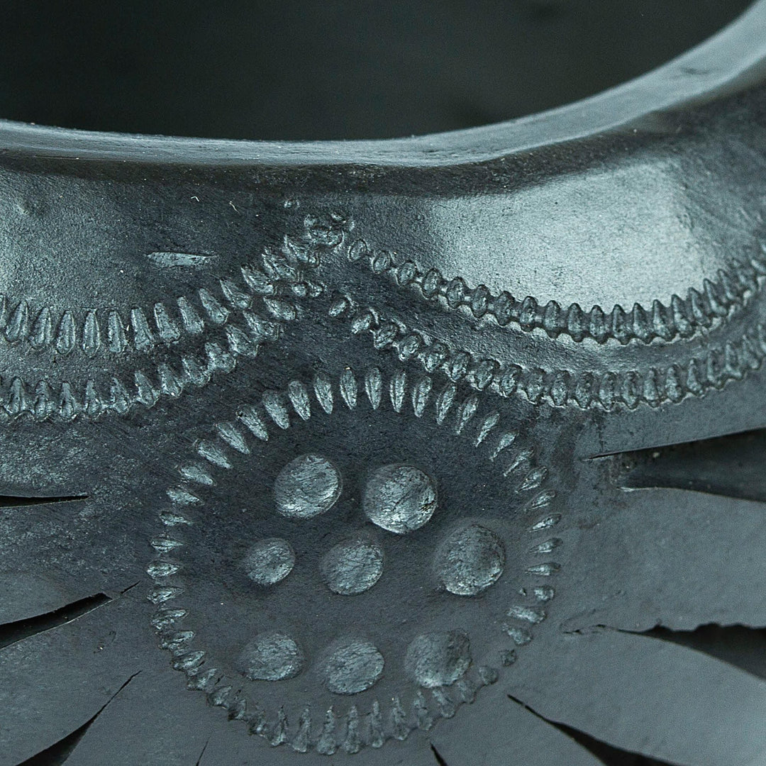 Mexican Barro Negro Flower Pot with Peacock Motifs - Peacock Luxury