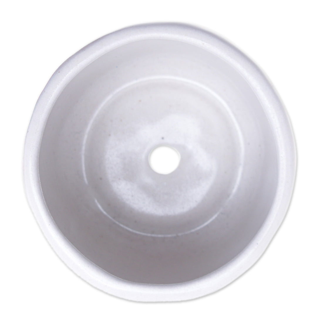 Handcrafted Ceramic Flower Pot with White and Blue Tones - Dazzling Bud