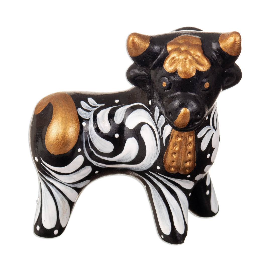 Traditional Andean Handmade Ceramic Bull Sculpture in Black - Black Guardian of Pucará