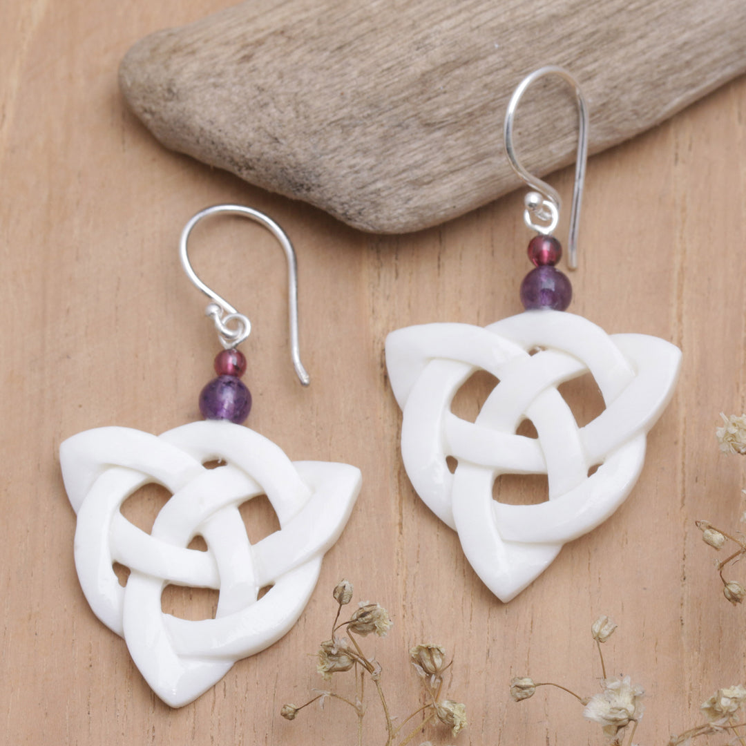 Triangular Knots
