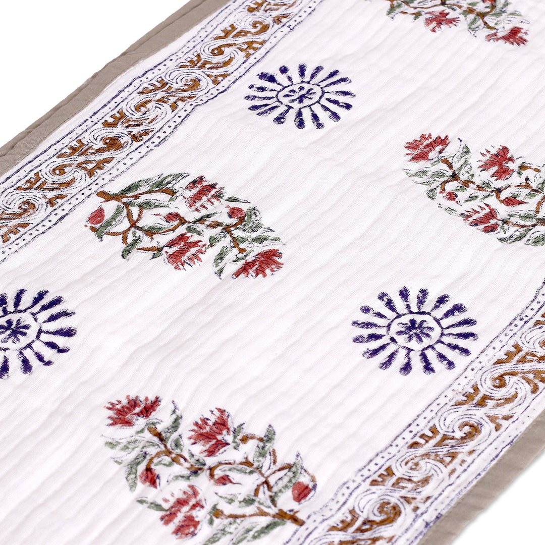 5-Piece Set Handmade Cotton Table Runner with Placemats - Floral Allure