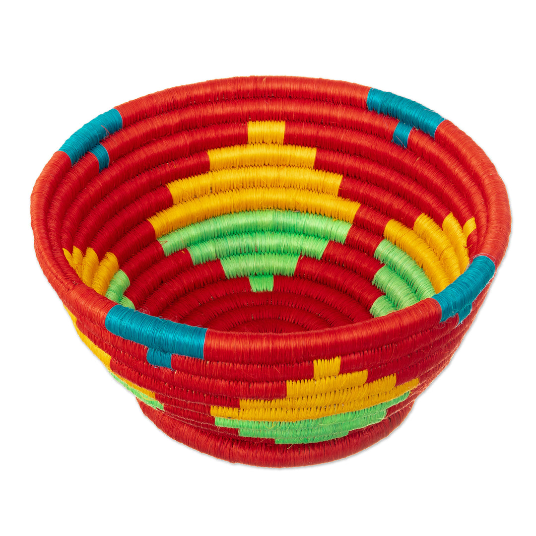 Red Natural Fiber Decorative Bowl with Geometric Motifs - Guacamayas Summer