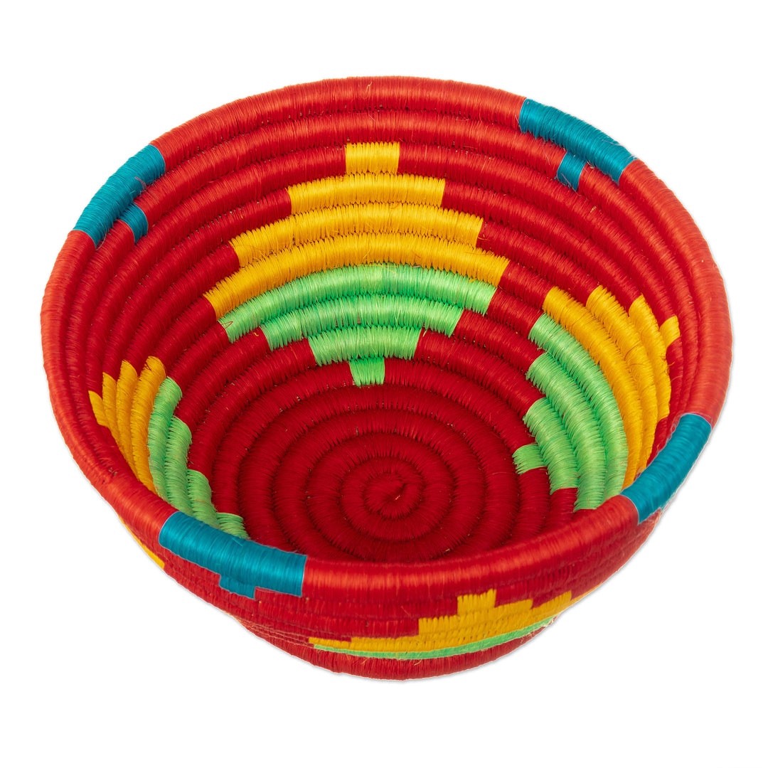 Red Natural Fiber Decorative Bowl with Geometric Motifs - Guacamayas Summer