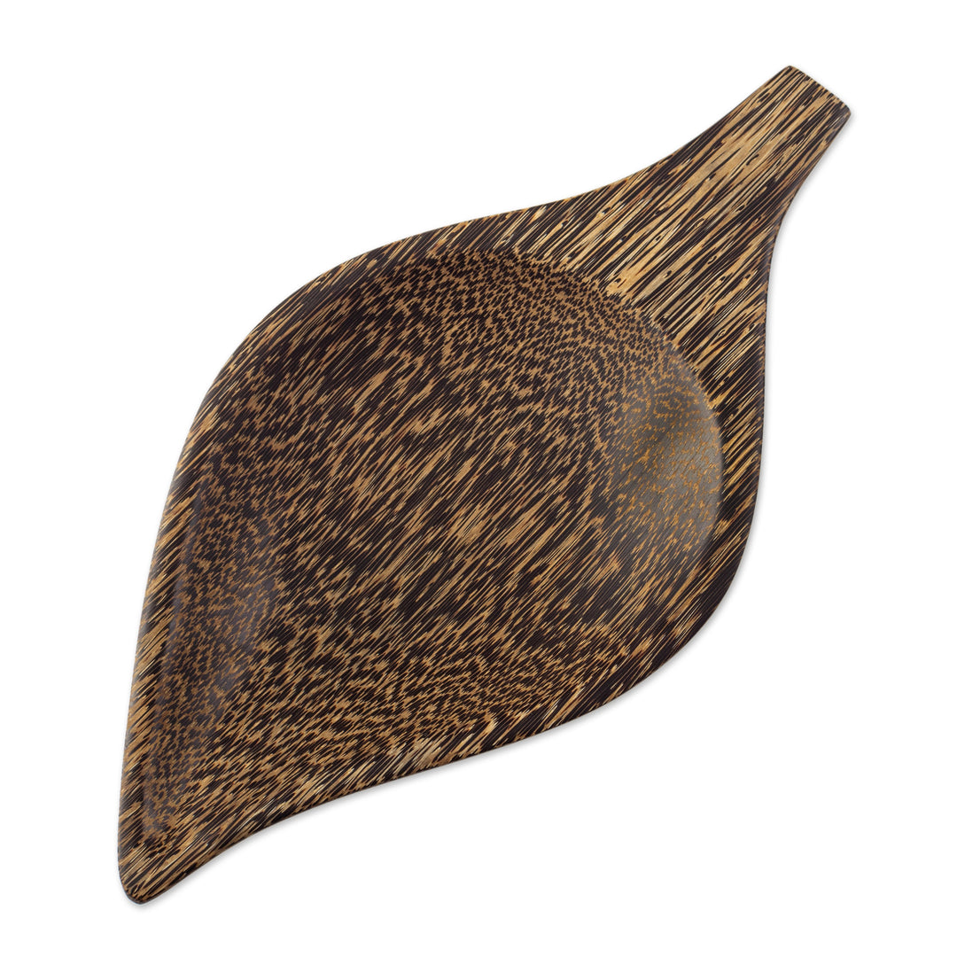 Hand-Carved Chambira Wood Platter from Peru - Generous Jungle