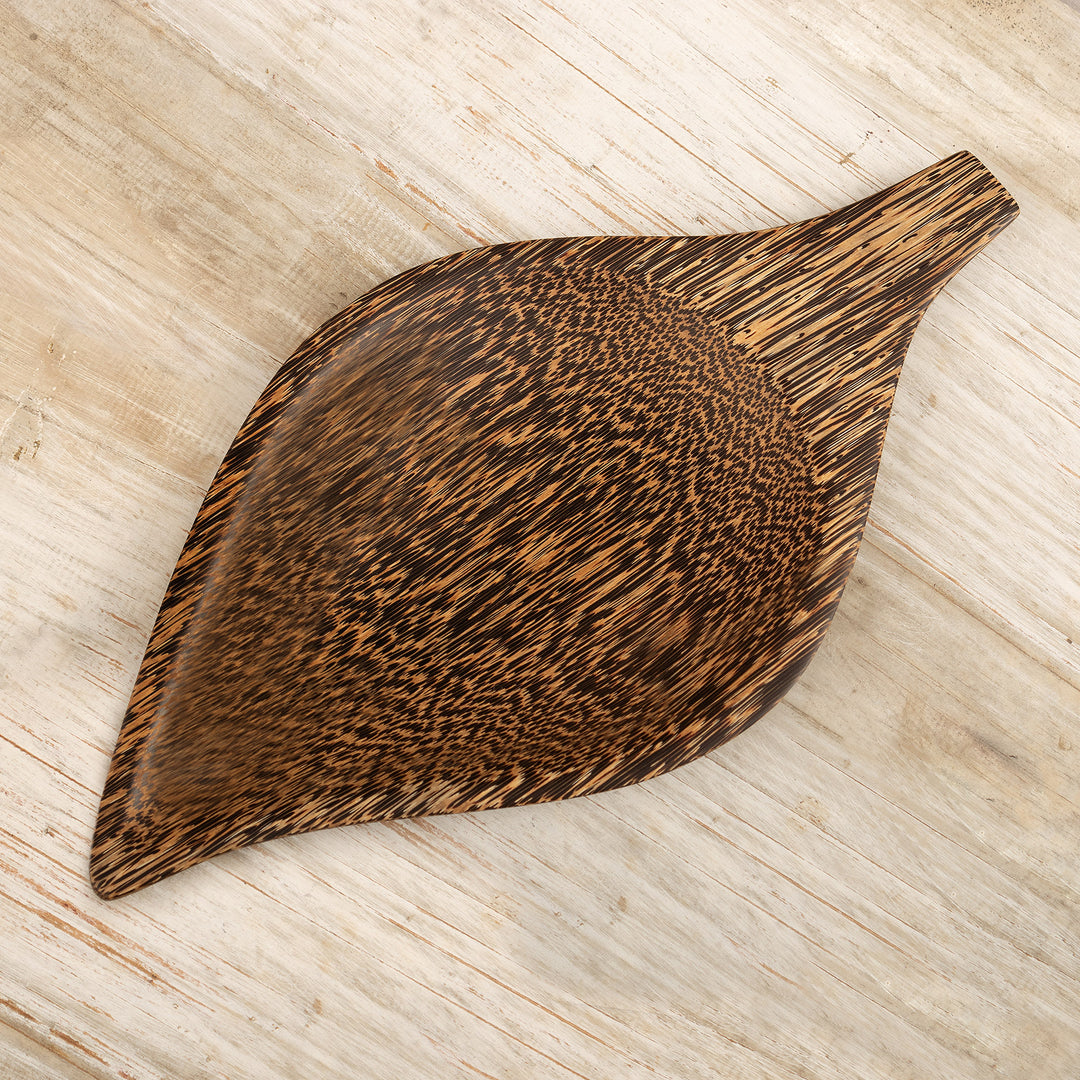 Hand-Carved Chambira Wood Platter from Peru - Generous Jungle