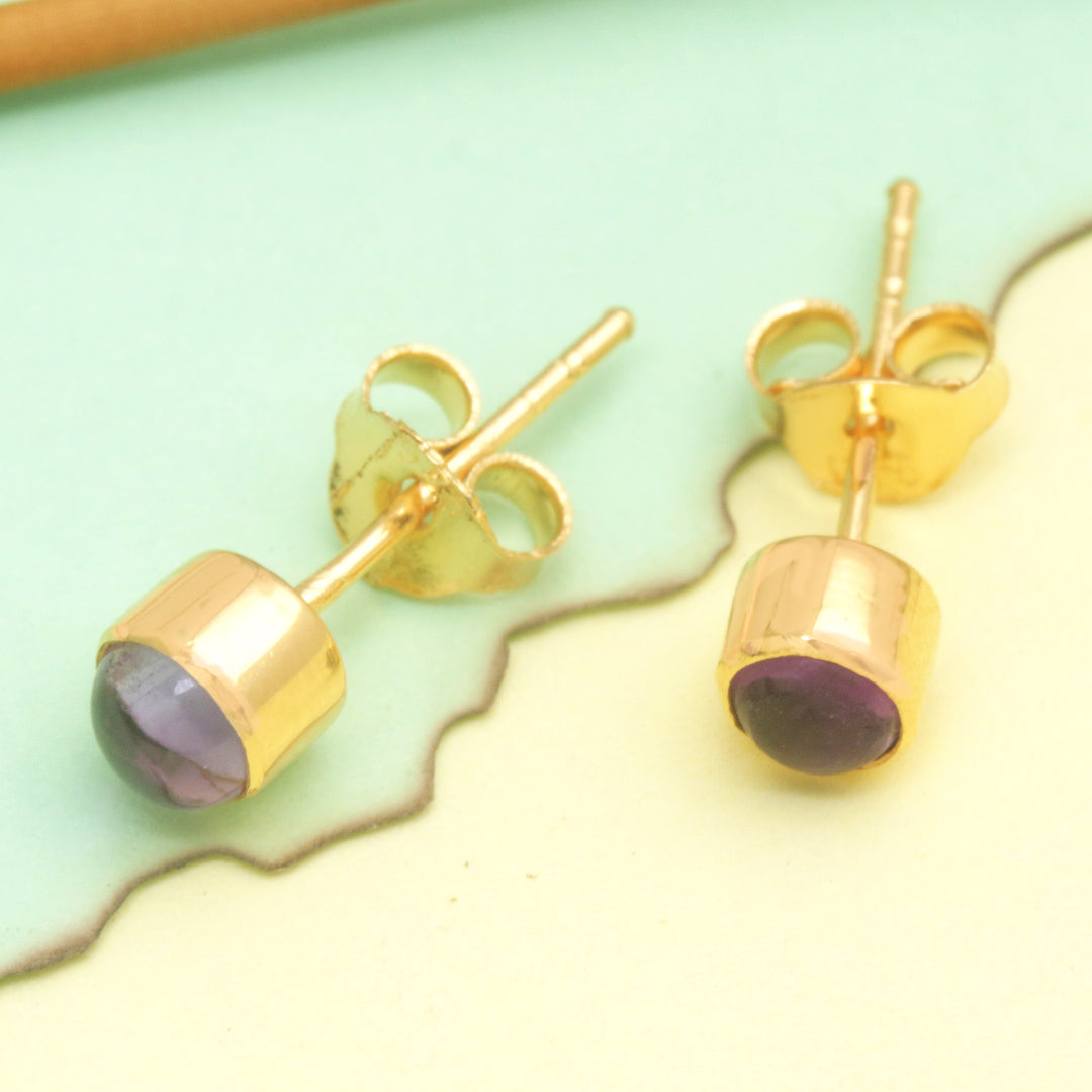 18k Gold-Plated Stud Earrings with Amethyst Stone from Bali - Petite Purple