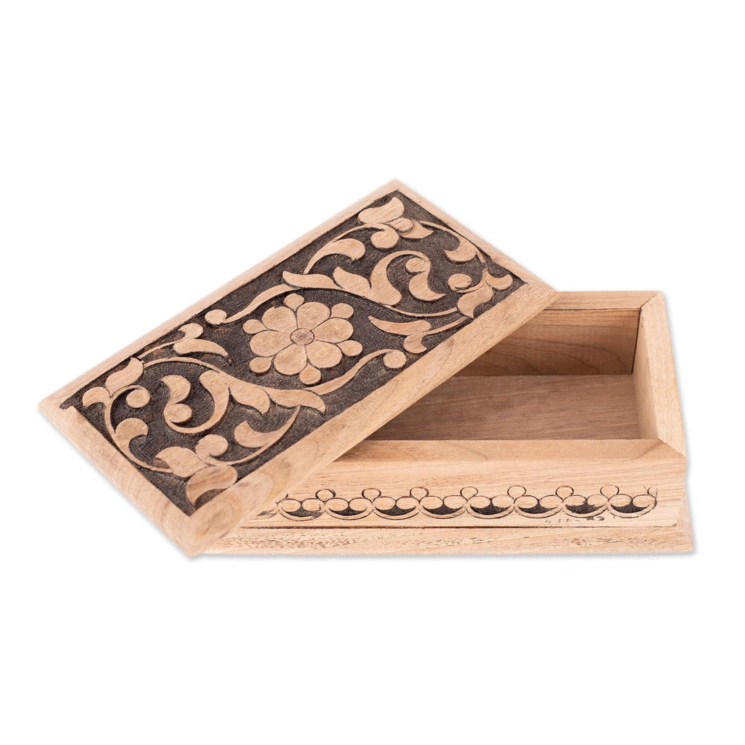 Hand-Carved Walnut Wood Jewelry Box with Arabesque Motifs - Arabesque Flowers