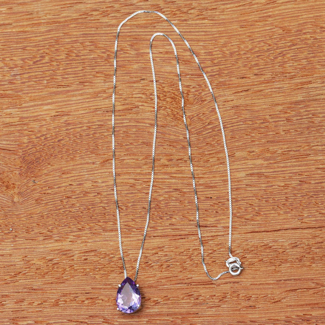 Brazilian Amethyst and Rhodium Plated Silver Necklace - Love Drop