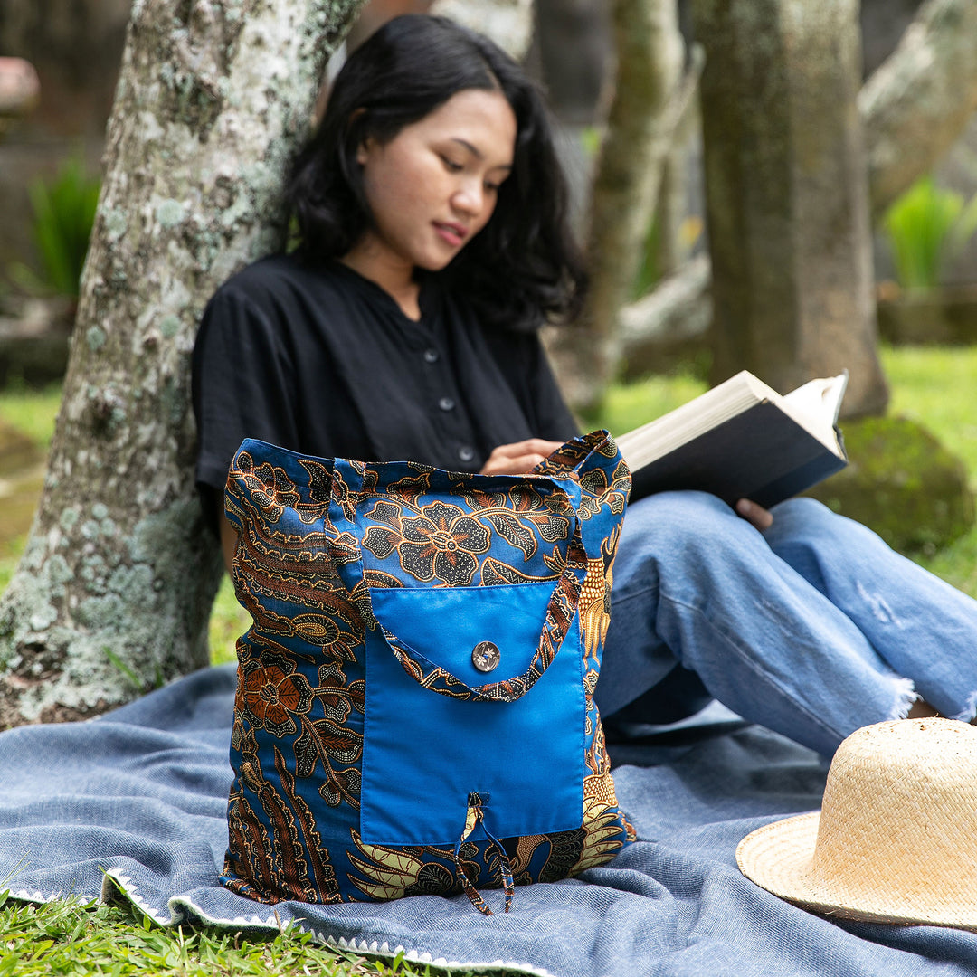 Cotton Foldable Tote Bag with Blue and Golden Batik Motifs - Blitar's Waters