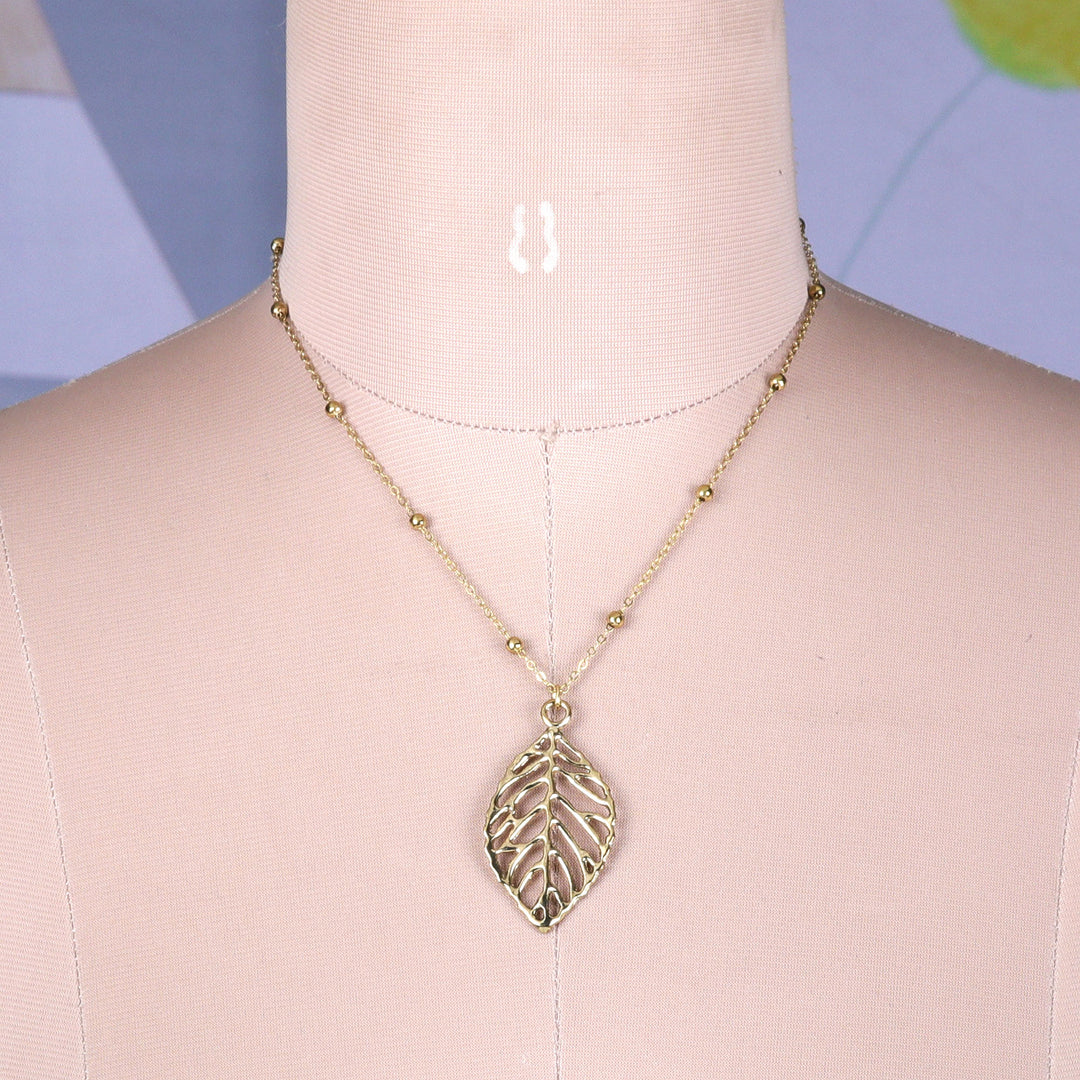 Brass Leaf Pendant Necklace with Jali Openwork Accents - Shining Leaf