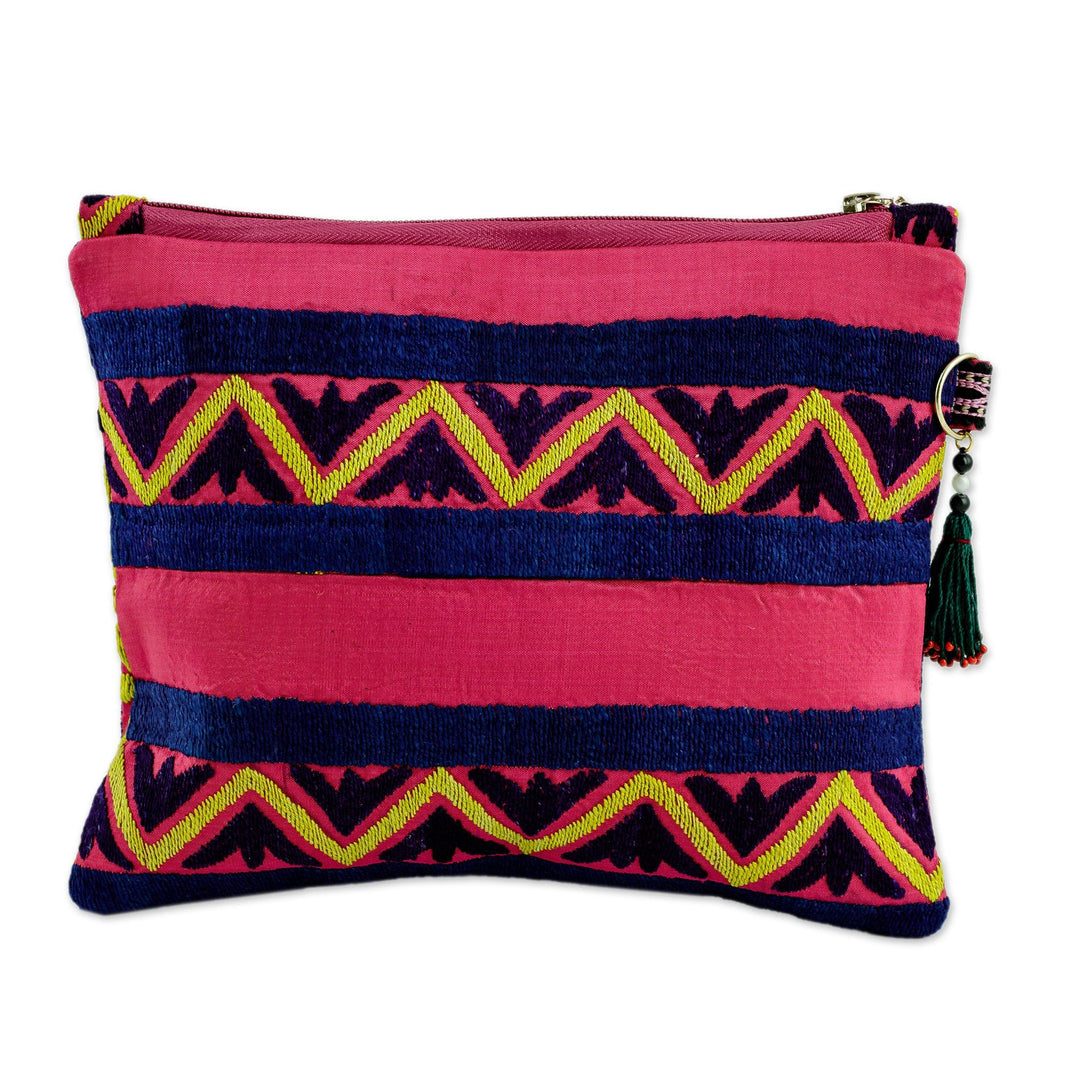 Upcycled Travel Bag with Hand-Embroidered Uzbek Motifs - Chic Traditions