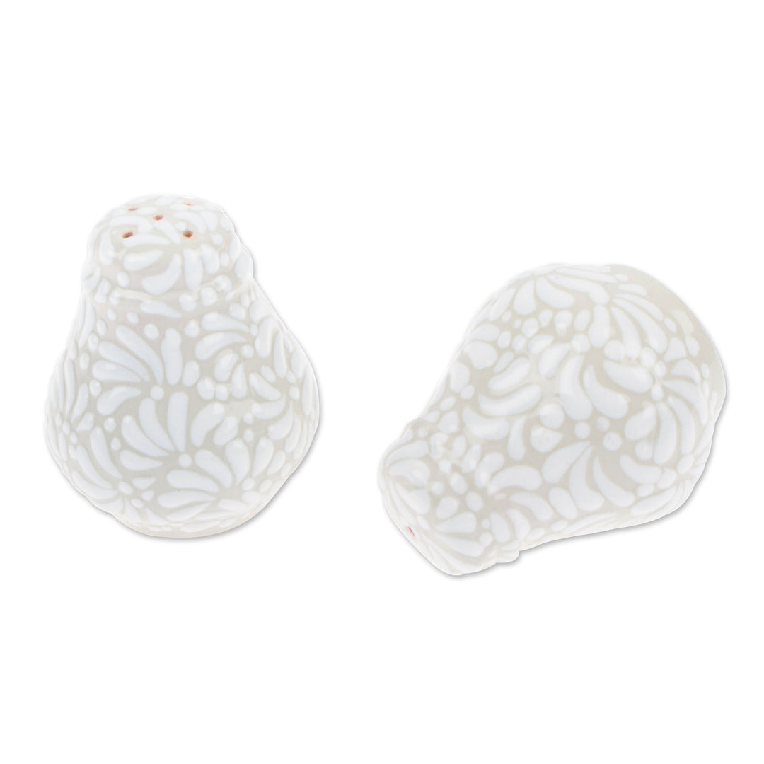 Beige and Ivory Ceramic Salt and Pepper Set (2 pieces) - Sublime Spring