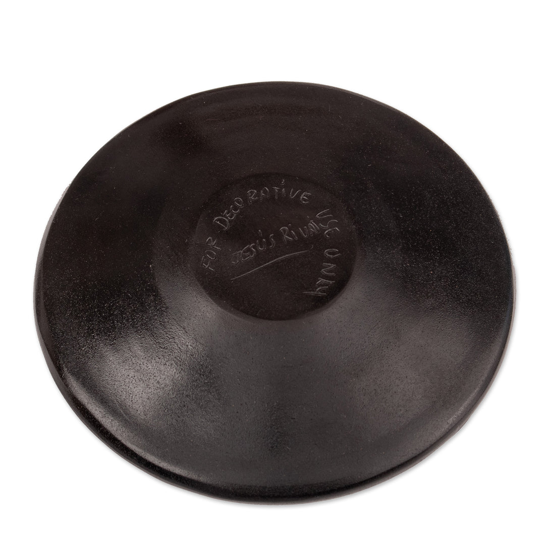 Handcrafted Round Ceramic Palo Santo Burner in Warm Hues - Vicús Spirit