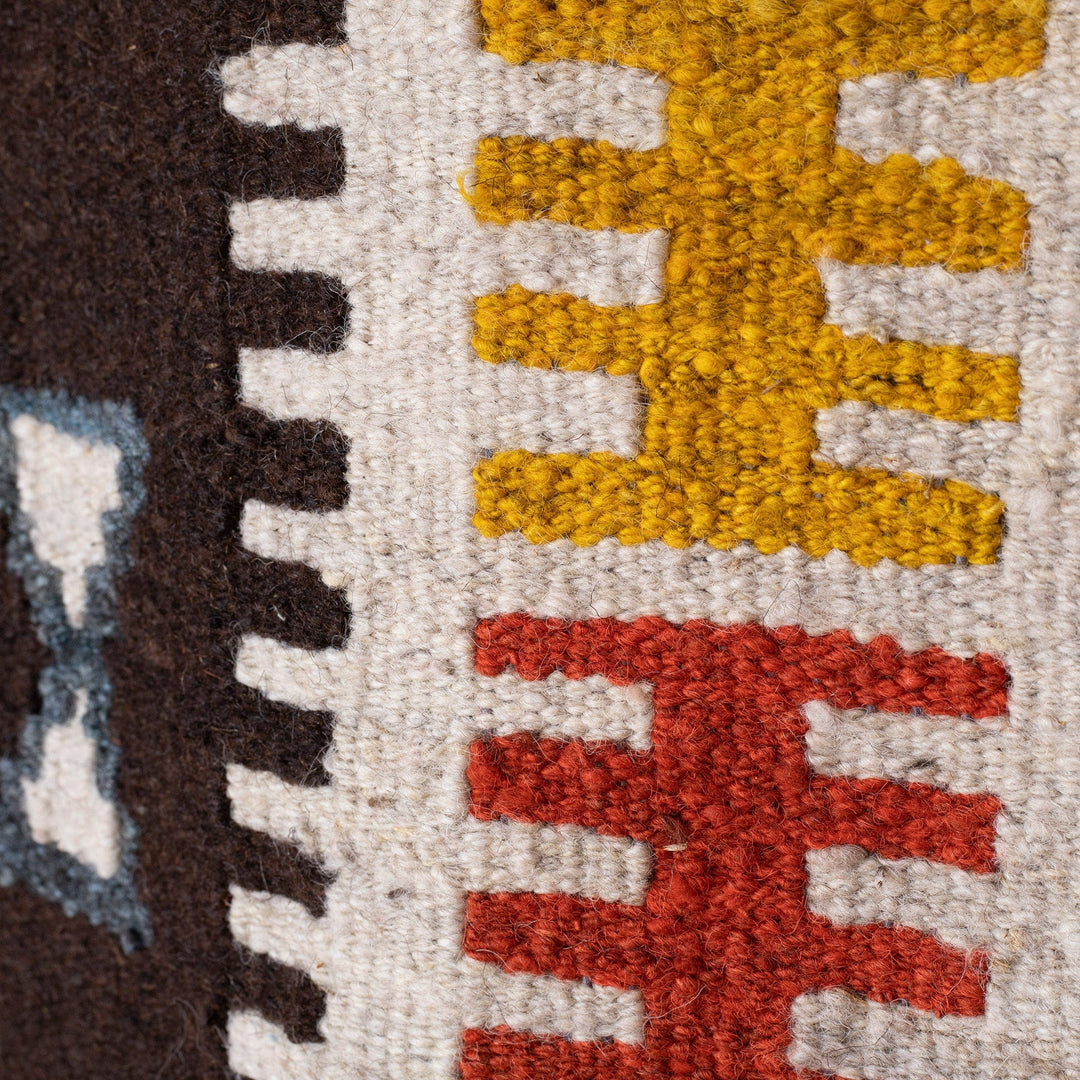 Traditional Wool Rug with Vibrant Geometric Details (4.5x6) - Uzbekistan's Glory