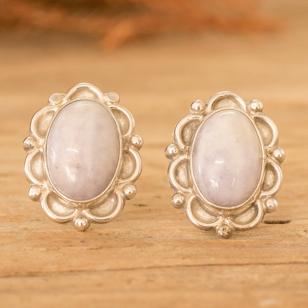 Maya Queen in Lilac