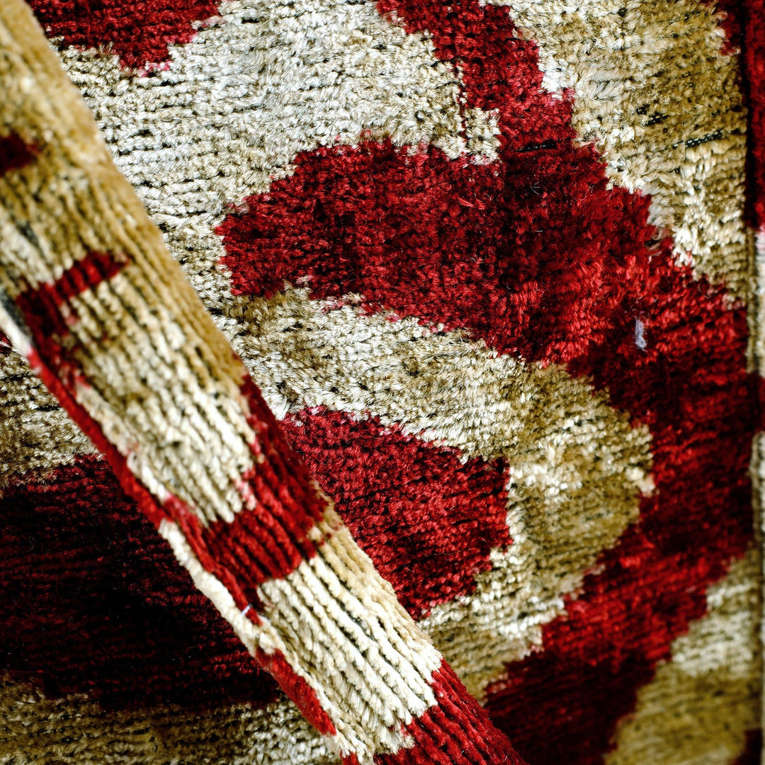 Handcrafted Silk Velvet Handle Bag with Abstract Pattern - Crimson Splendor