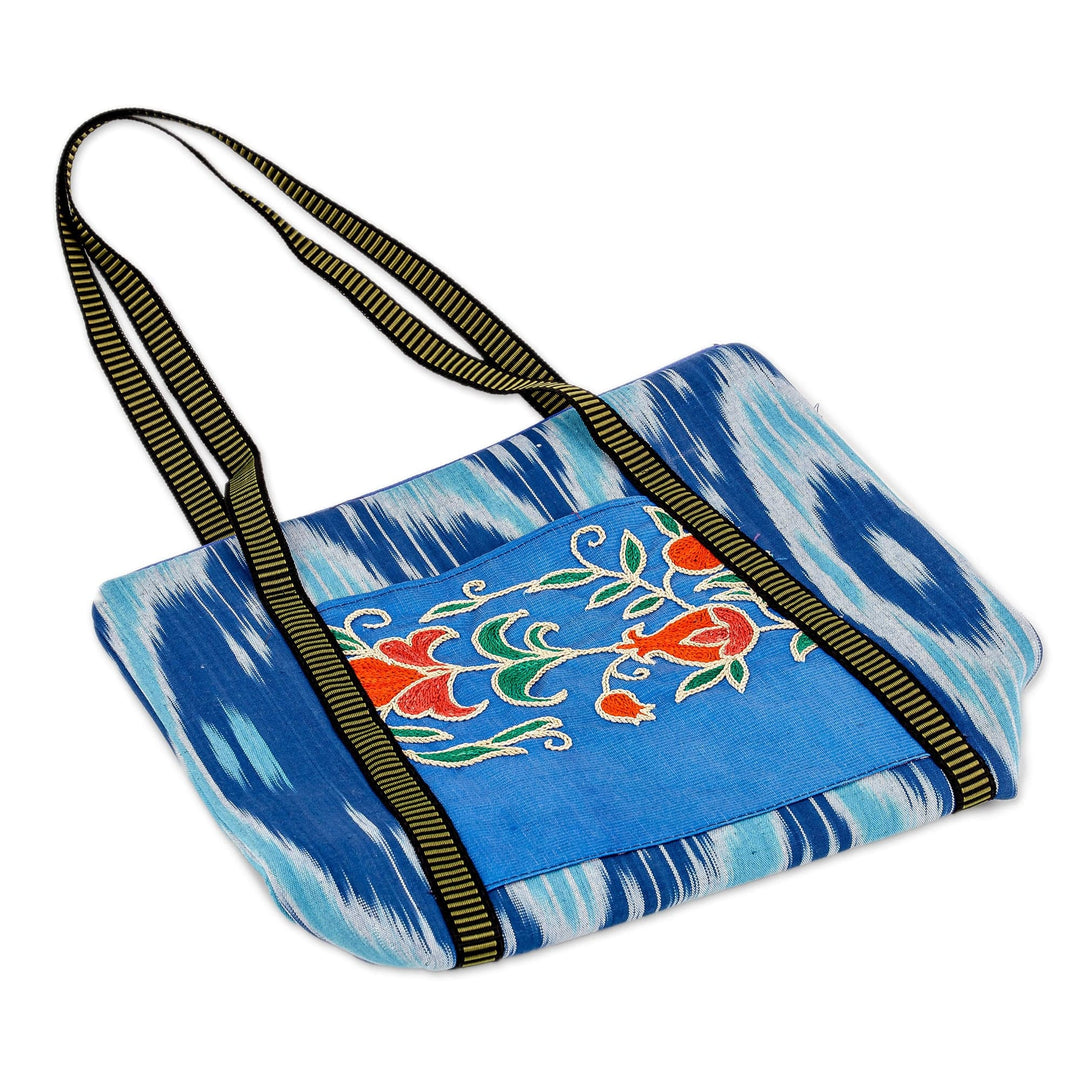 Floral Ikat-Patterned Blue Cotton Shoulder Bag with Zipper - Blue Fineness