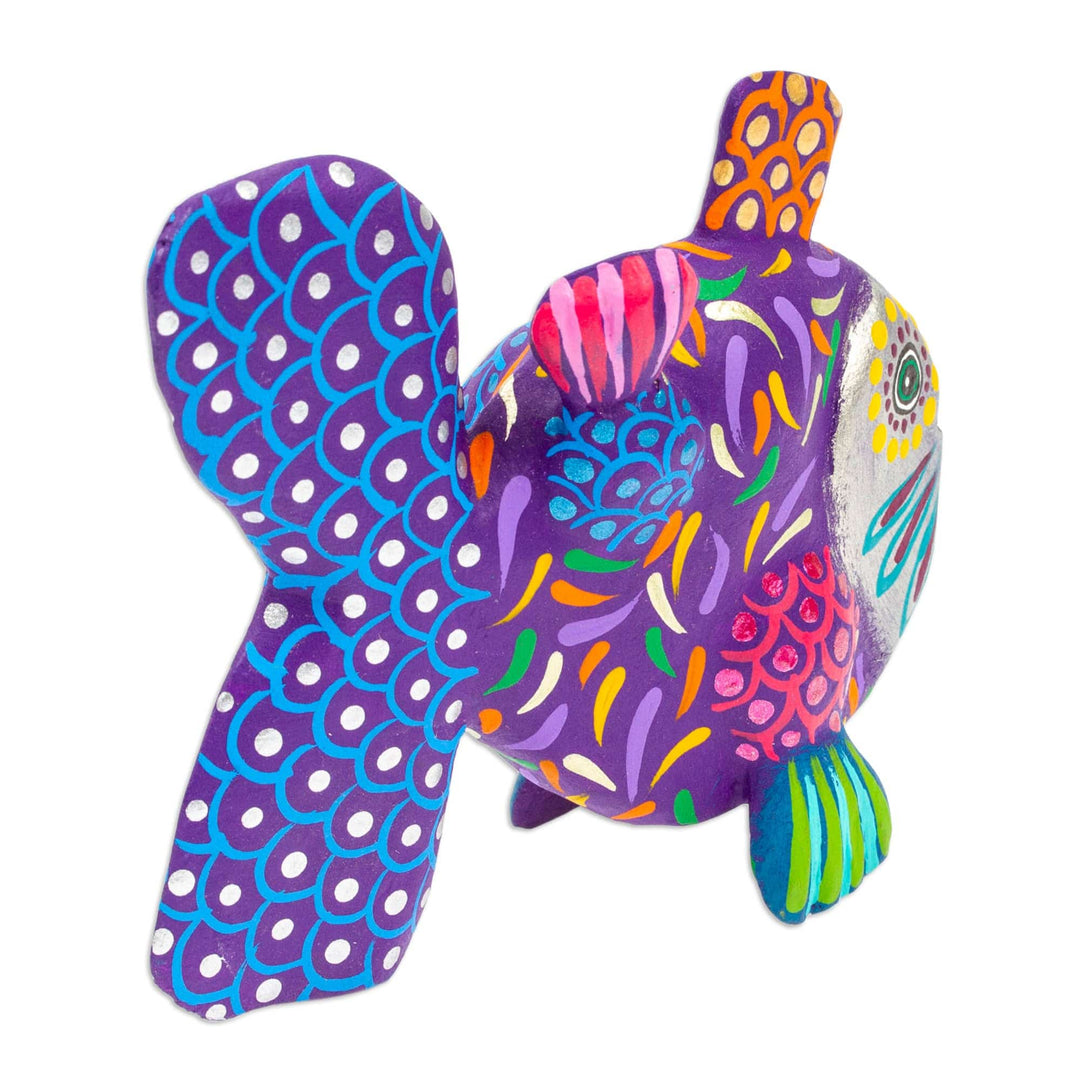 Hand-Painted Blue-Violet Copal Wood Alebrije Fish Figurine - Mojarra's Blue-Violet Dream